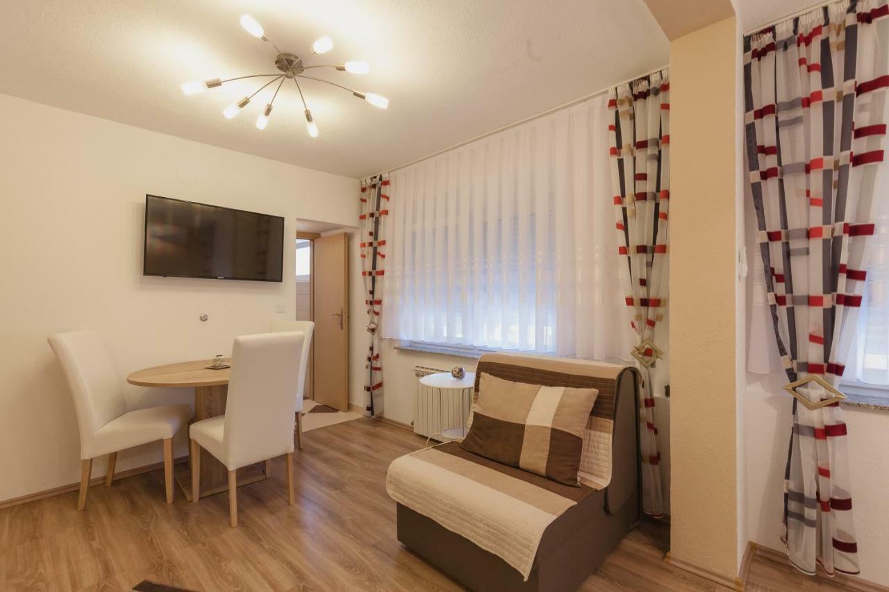 Iris Room & Apartment Slunj Exterior foto
