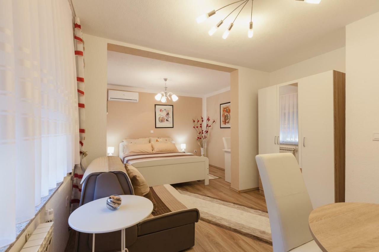 Iris Room & Apartment Slunj Exterior foto